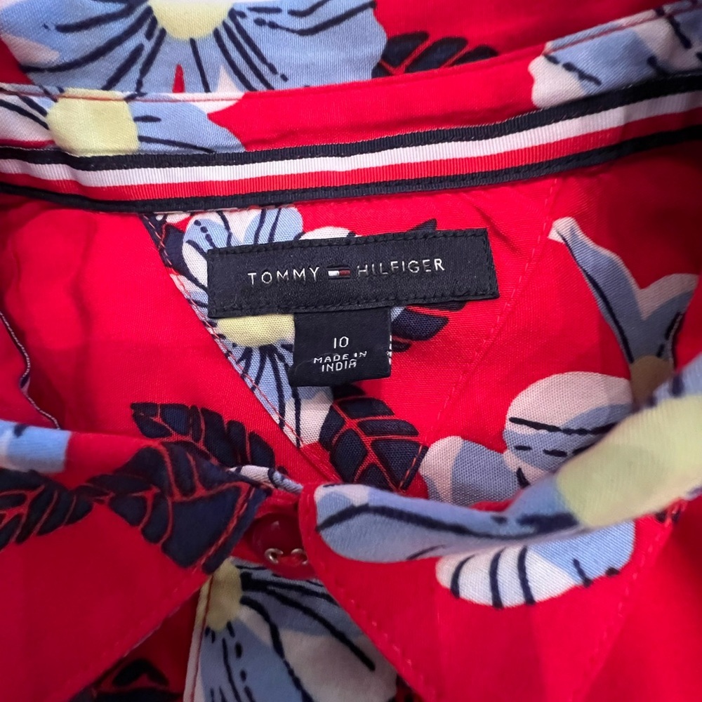 Tommy Hilfiger Red Floral Kids Blouse - Picture 7 of 10